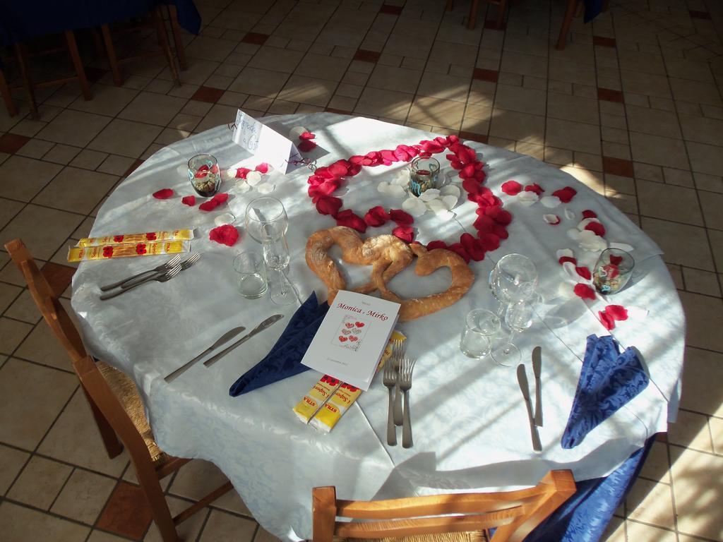 Hotel Santoni Ossana Bagian luar foto